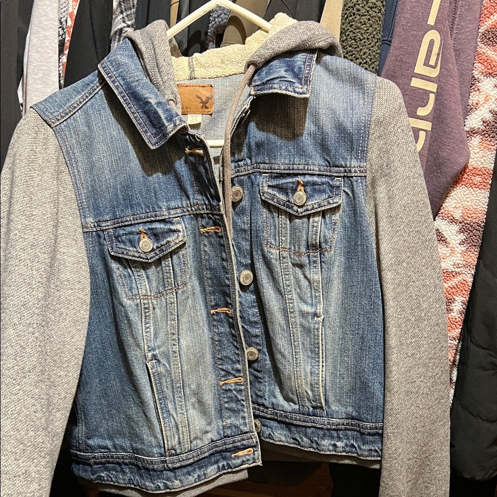 American Eagle Outfitters Blue Jean Jacket with Gray Sleeves